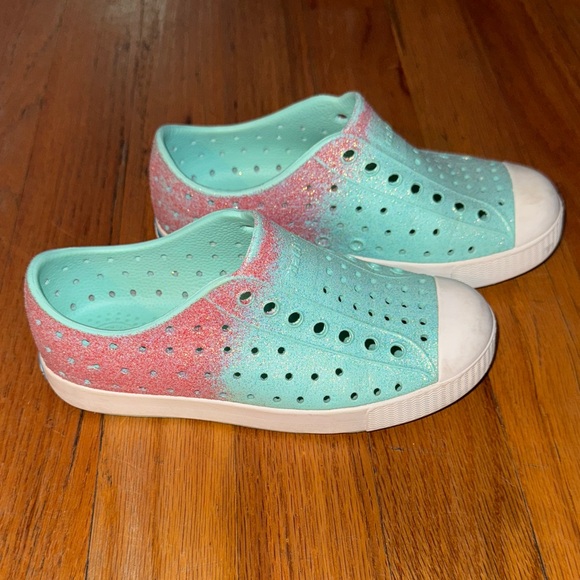 Native Aqua and Pink Kids Slip-On Sneakers - Picture 1 of 5